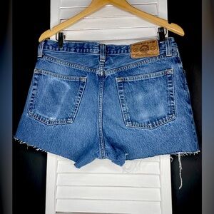 VTG Eddie Bauer High Rise Classic Blue Denim Women’s Shorts